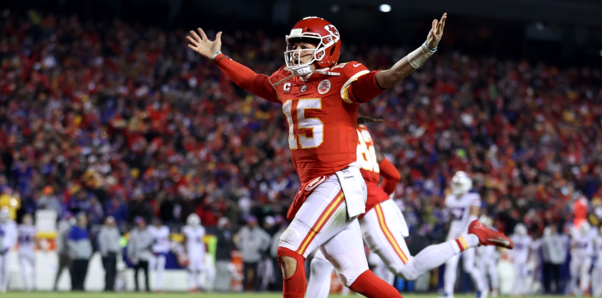 super bowl odds patrick mahomes celebrating