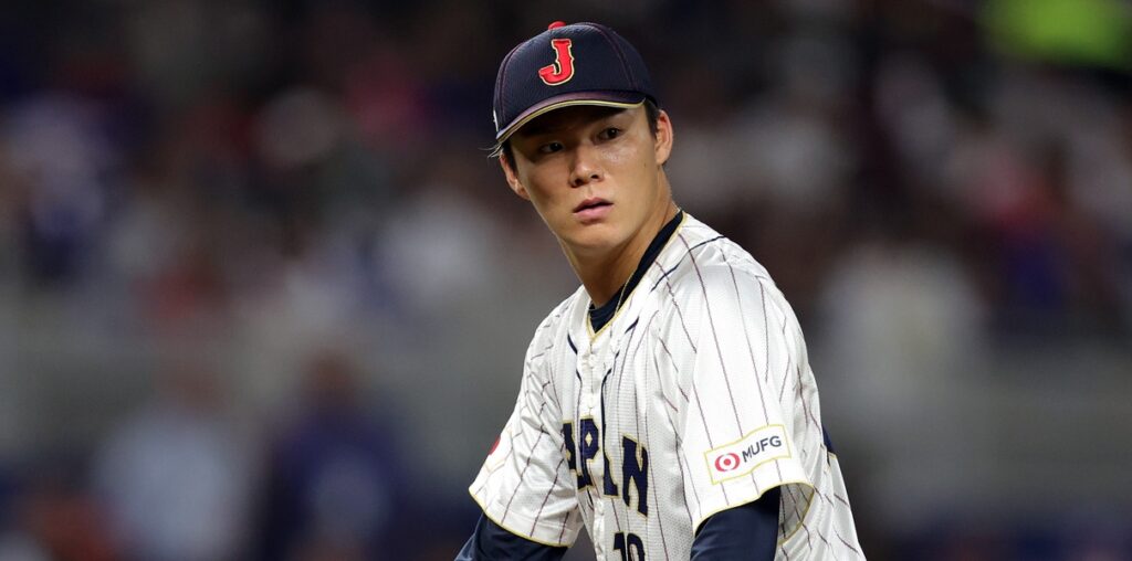 Yoshinobu Yamamoto on the mound.