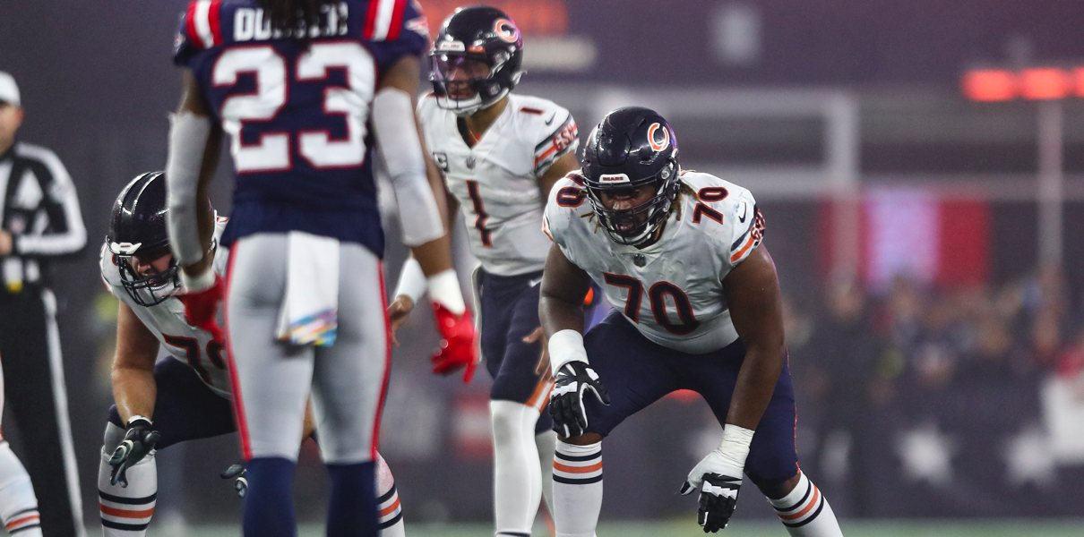 bears offensive tackle Braxton jones