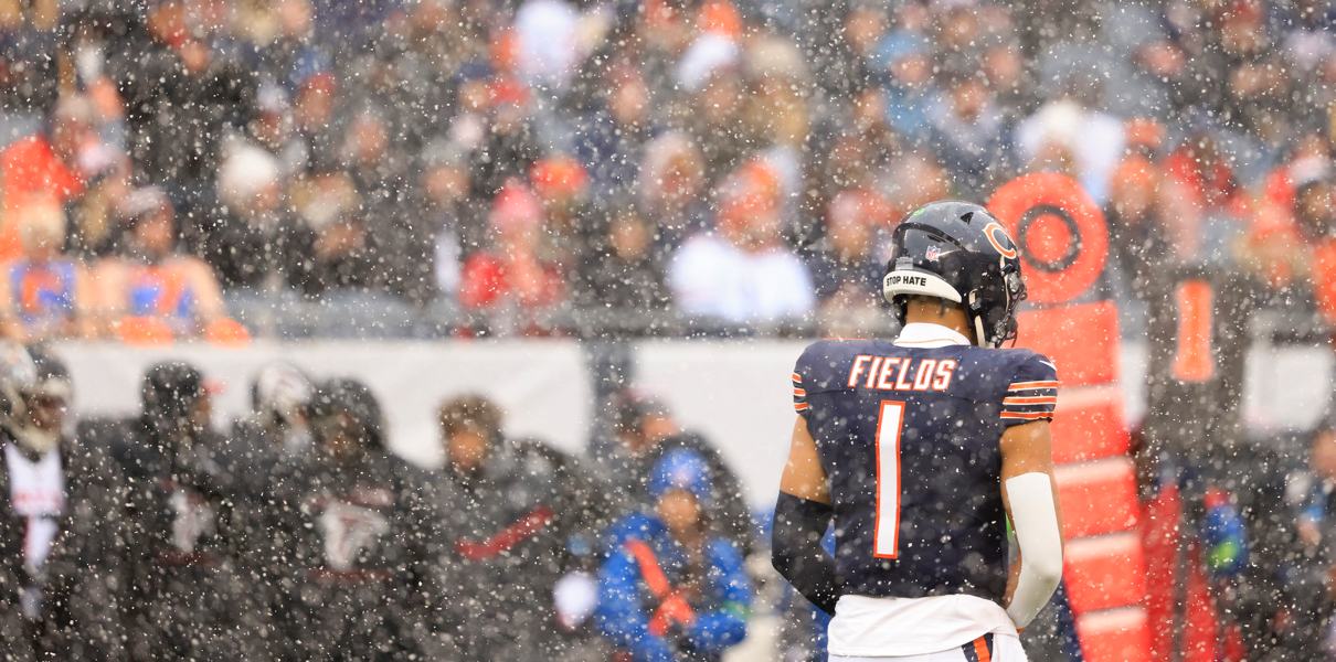 bears QB Justin Fields