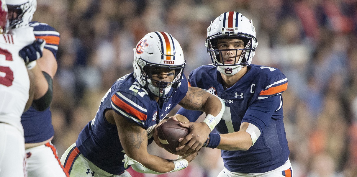 2023 Music City Bowl matchup between Auburn and Maryland