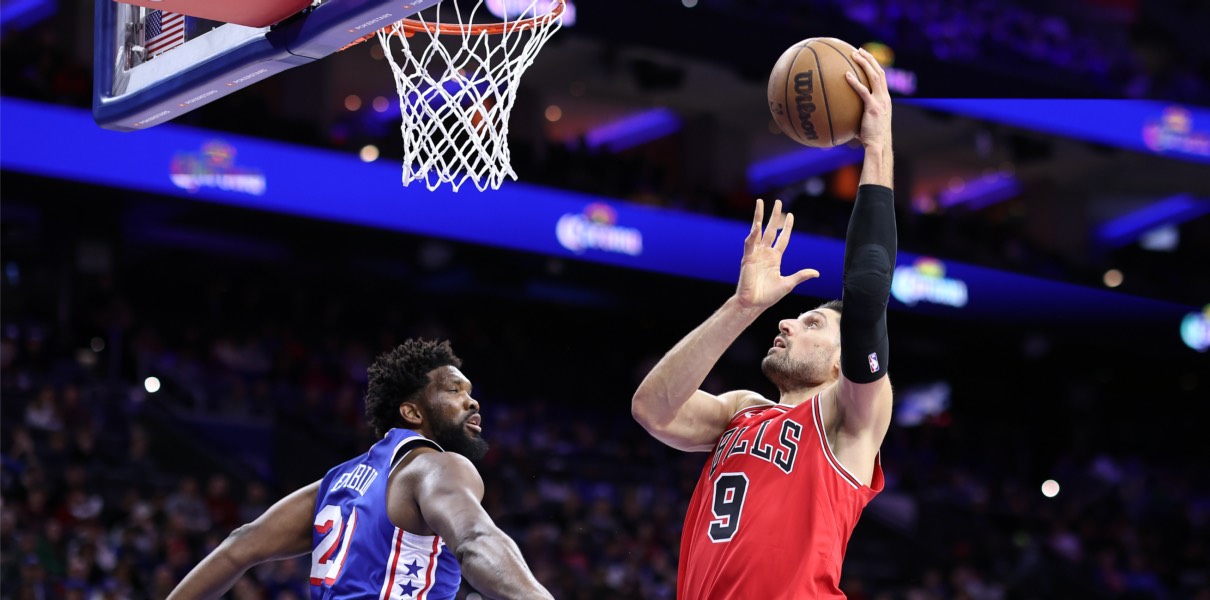 Nikola Vucevic of the Chicago Bulls rises for a layup.