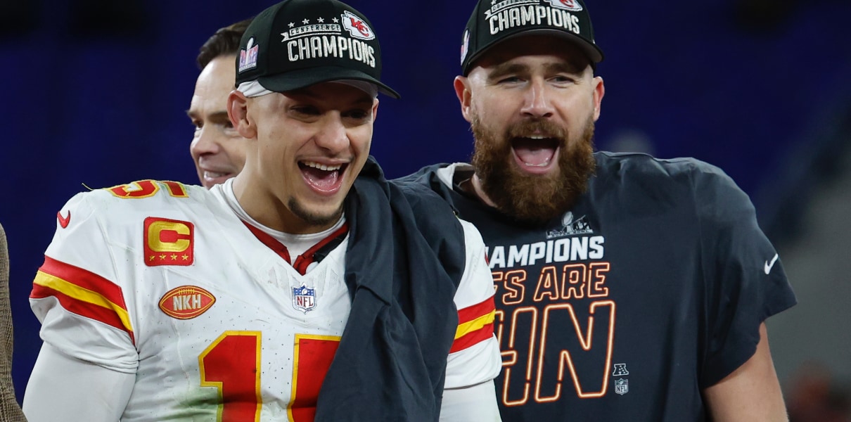 Patrick Mahomes Travis Kelce Chiefs Super Bowl