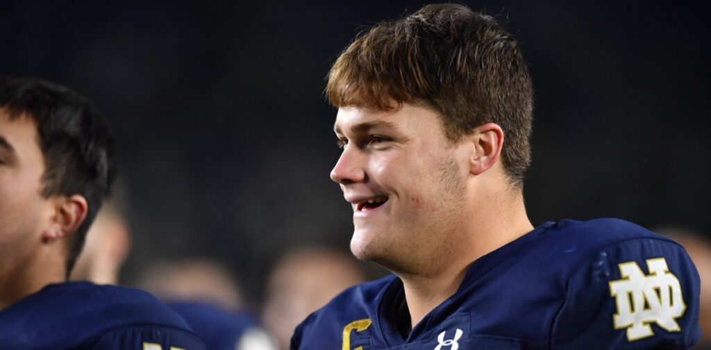 Joe alt notre dame bears offensive line target NFL Draft