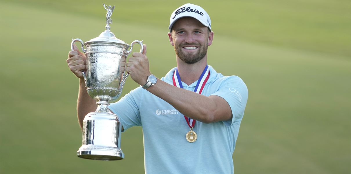 Jun 18, 2023; Los Angeles, California, USA; Wyndham Clark poses with the championship trophy after winning the U.S. Open golf tournament at Los Angeles Country Club. Mandatory Credit: Michael Madrid-USA TODAY Sports