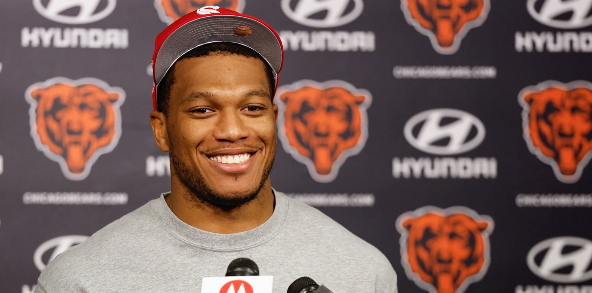 bears wr dj moore