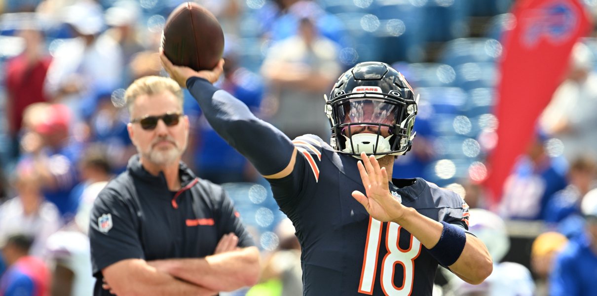 bears qb Caleb Williams and head coach matt Eberflus