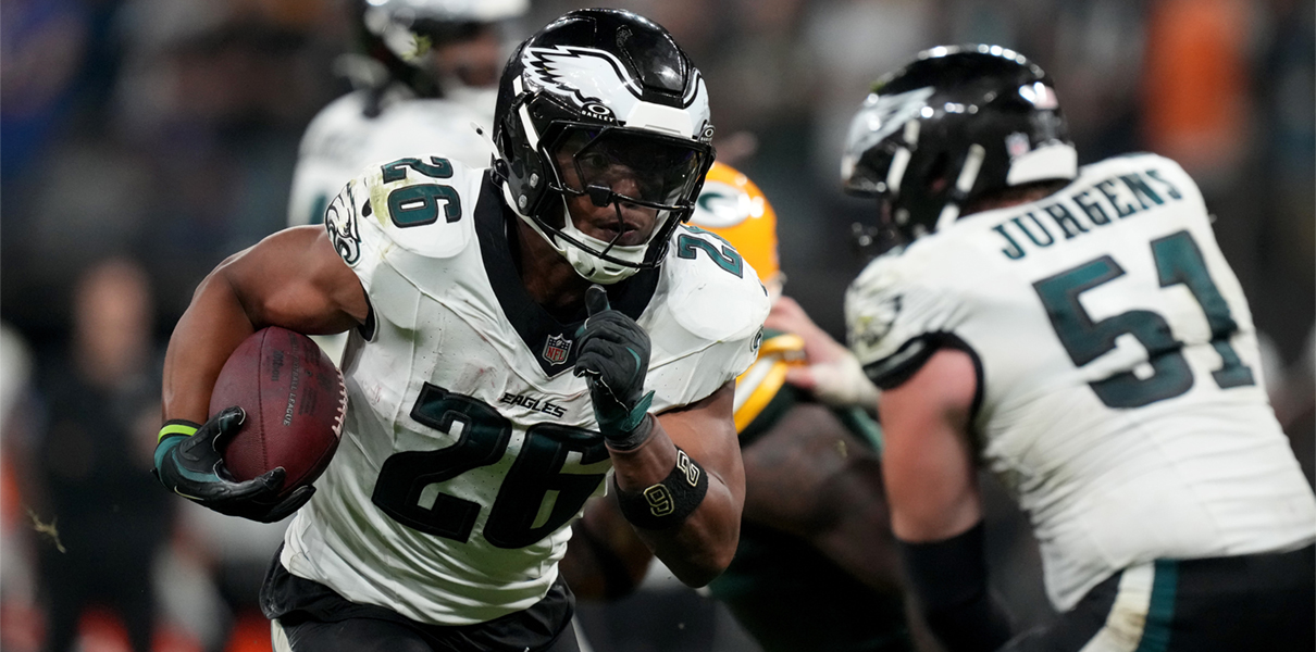 Sep 6, 2024; Sao Paulo, BRA; Philadelphia Eagles running back Saquon Barkley (26) runs during the first half against the Green Bay Packers at Neo Quimica Arena. Mandatory Credit: Kirby Lee-Imagn Images