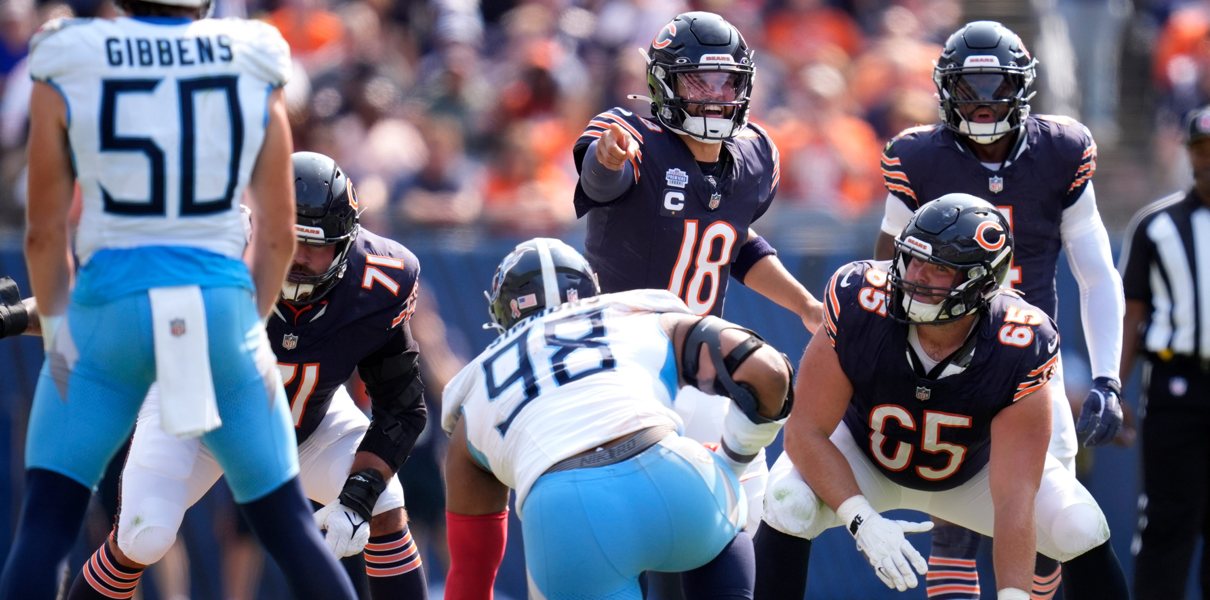 bears qb Caleb Williams behind offensive line Coleman Shelton Ryan bates